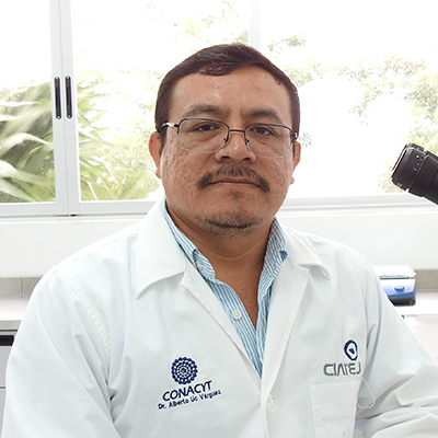 Alberto Uc Várguez, Dr.
