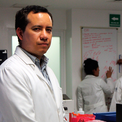 Dr. Hugo Esquivel Solis