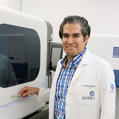 Ernesto Prado Montes de Oca, Dr.
