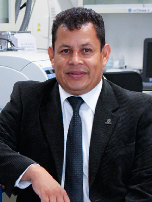 Rodolfo Hernández Gutiérrez, Dr.